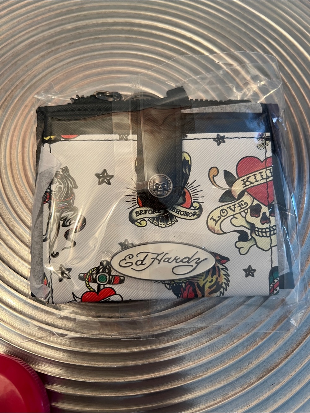 Ed Hardy NWT White Tattoo Graphic Trifold Wallet Card case with Black Trim